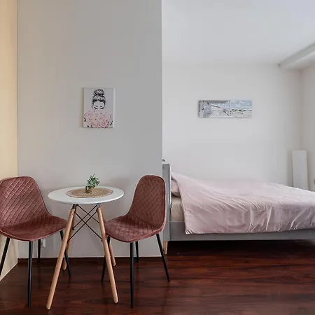 Light Apartman
